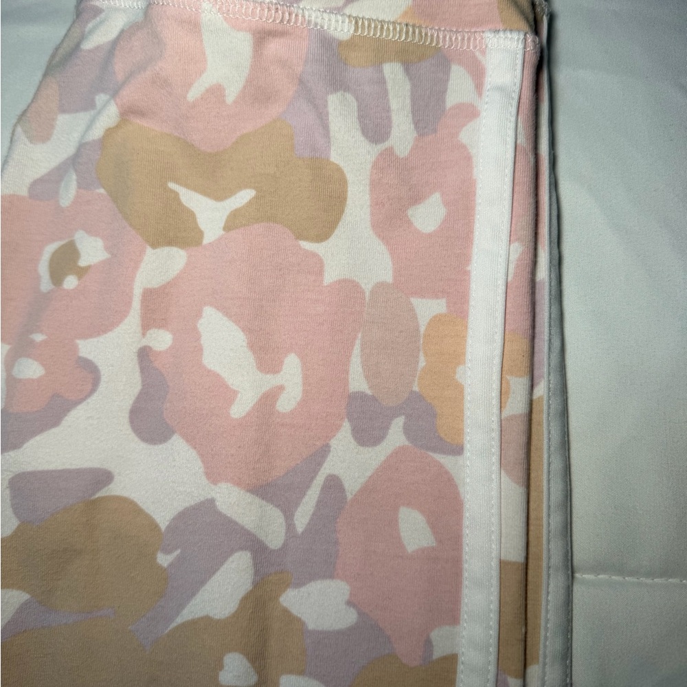 Adidas Pink and Purple Camouflage Set - Picture 4 of 6